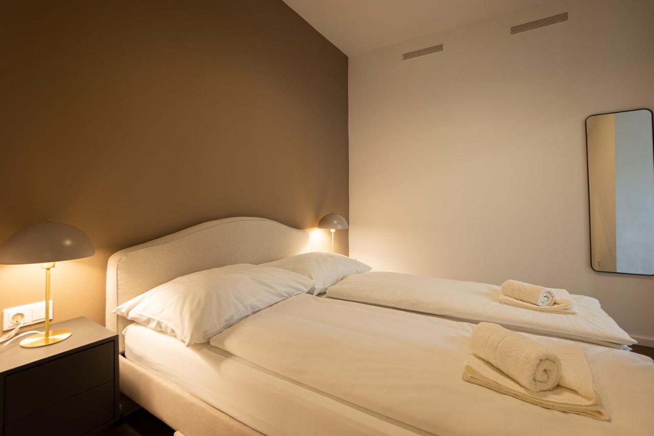 Stylish Apartment With Dedicated Working Space And Super King-Size Bed Located Between City Centre And Donau River Vienne Extérieur photo